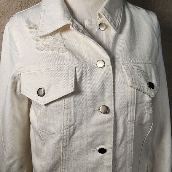White Destressed Destroyed Classic Jean Jacket 100% Cotton Twill Honey Punch NWT - Picture 1 of 8